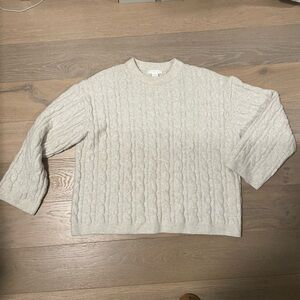 H&M cable Knit Sweater, cream, size small